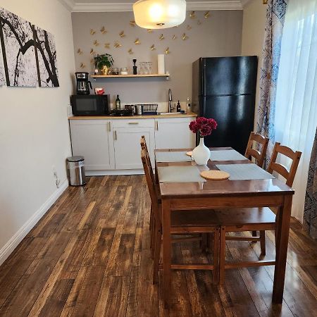 Large 1-Bedroom With Kitchen In Encino Лос-Анджелес Экстерьер фото